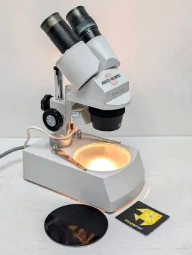 Wf-10x Accu-scope 040064 Binocular Microscope With Eyepieces - Tested