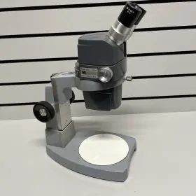 Ao-570 American Optical Stereo Star Zoom Microscope 0.7x To 4.2x - Ao 570 No Supply