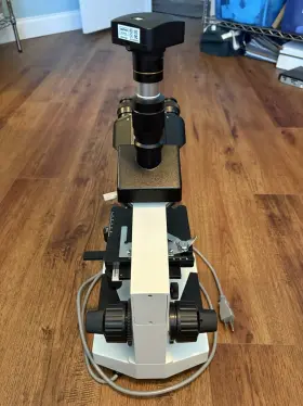 109l Amscope Xsg Series Microscope Binocular Includes Camera And Reduction Lens