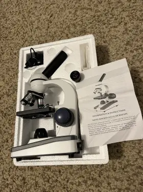 M150c Amscope Portable Student Compound Microscope #2