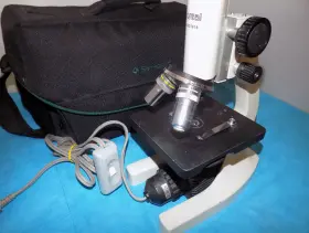 901916 Boreal Model Compound Microscope 4 10 & 40 Power Lite Source Fast Ship