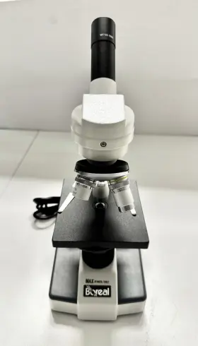 Sfc111 Boreal Compound Light Microscope Sfc 111 Series 3 Objectives 4x 10x 100x Student