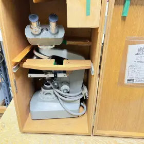 731693 Bristoline Binocular Microscope With Fitted Wooden Case And Accessory Box #731693
