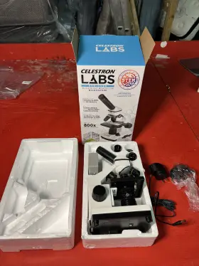 Cm800 Celestron 050234441285 Compound Microscope With 40x - 800x Power 3aa Batteries