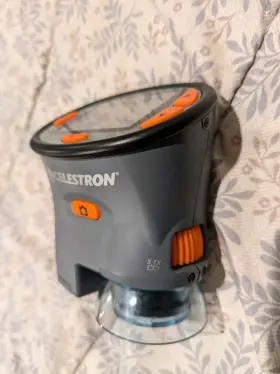 44310 Celestron Lcd Handheld Digital Microscope With Carrying Case #2