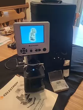 44340 Celestron Lcd Digital Microscope Bundle With Case Model #44340 #2