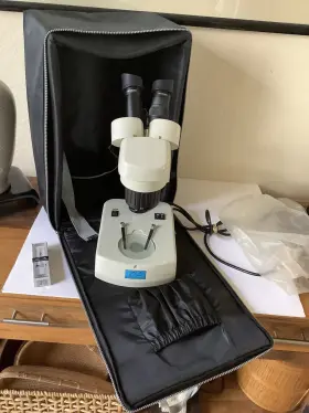 430tbl Cole Parmer Trinocular Stereozoom Microscope With W10x/20