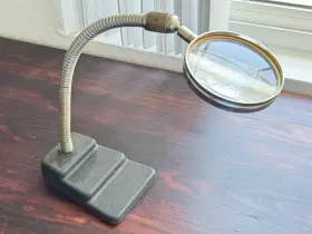 104-d Donegan Optical Co. Standing Gooseneck Magnifier Vintage Flexible