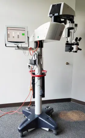 M820 Ecleris Leica Ophthalmic Surgical Microscope With F40 Stand