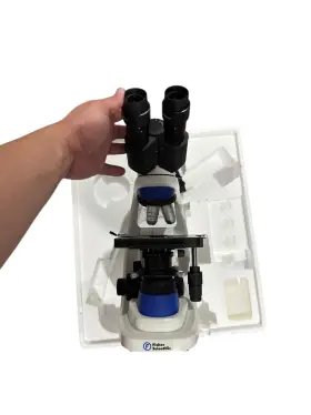 11350111 Fisher Scientific Ax-800 Series Compound Research Microscope Model #2