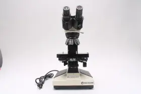 12-561b Fisher Scientific Microscope With Pl4/0.1 Pl10/0.25 Pl 40/0.65 100/1.25 #3