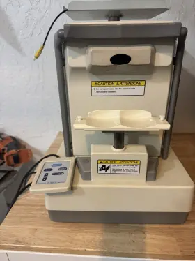 Sp-6600 Konan Specular Miscroscope Noncon Robo Nice