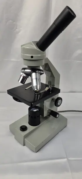 903-217-2780 L & M Microscope Co. And Student Compound With 3 Objectives