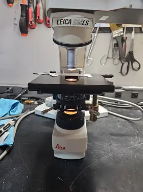 020-518.500 Leica 020518500 Dmls Microscope Dm/ls With Hc Plan 100x Dual Head Study #3