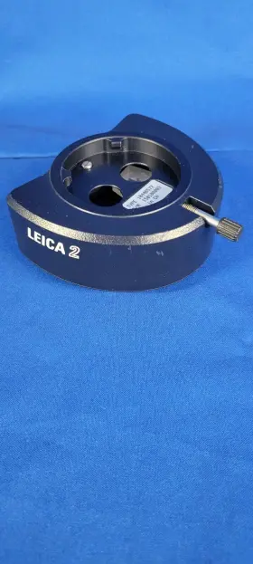 10446577 Leica 2 Type Microscope