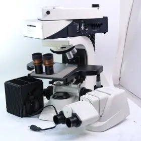 11888700 Leica Dm 2500m Microscope With Trinocular 3 Objectives Parts T12-b18