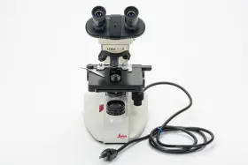 13395h1x Leica Bme Microscope With 4x 10x 40x 100x Achro Objectives Xy Stage Eyepieces