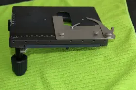 888035 Leica Microscope Xy Stage Dmre Dmr Dmrb Rotating Right Hand Mechanical #3