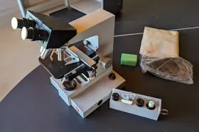 020-441.004 Leitz 784789 Ernst Gmblt Wetzan Microscope Type S No