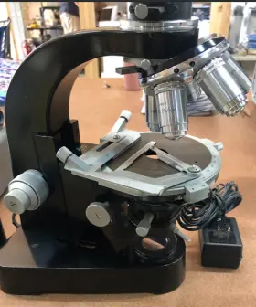 698979 Leitz Wetzlar Microscope Model# With 5 Objective Lens