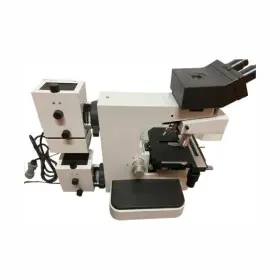 9896092 Leitz Metalloplan Microscope With Three Objectives