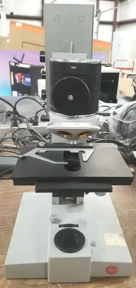 623186 Leitz Wetzlar Wetzar Microscope. Read