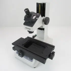 176-809a Mitutoyo Tm-510 Toolmaker Microscope With Stage - Incomplete Parts/repair