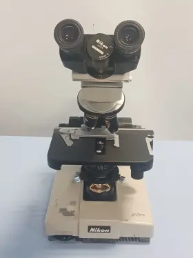 215336 Nikon Labophot Binocular Microscope With 10x Eyepieces 4x 40x Objectives