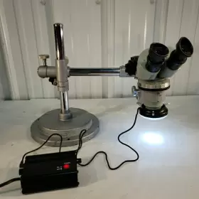 69321 Nikon Microscope Stereozoom Adjustable Table Stand Mount 10x Eyepieces
