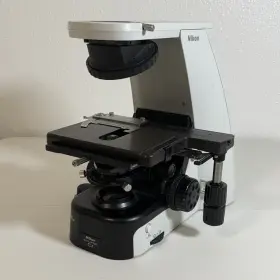 712754 Nikon Eclipse Ci-l Binocular Compound Microscope - Missing Parts