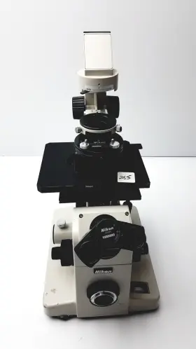 Contrast-2 Nikon Diaphot Phase Lwd 0.52 Microscope