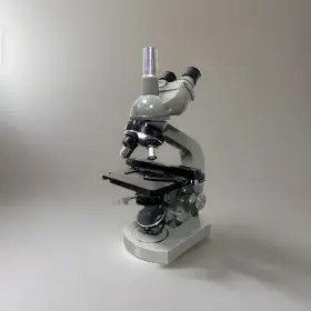 428985 Olympus 210100 Tokyo Microscope With 651298 445219 Objective Lenses