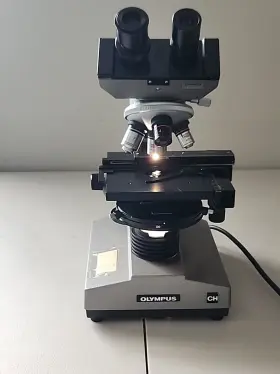 520516 Olympus Ch Series Microscope 4 Objectives With Light Source #2