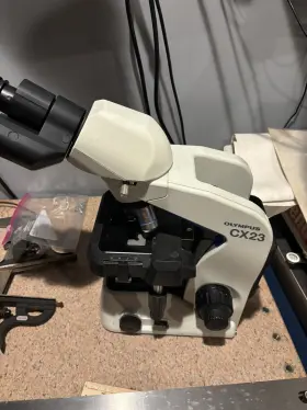Cx23ledrfs1-1-3 Olympus Cx23 Led Microscope 4x - 10x 40x 100x Untested