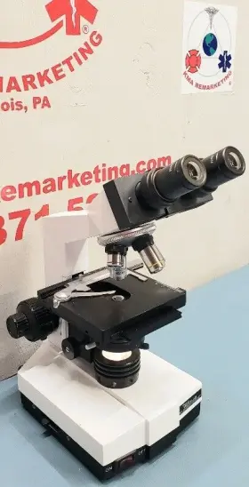 281942 Seiler Microscope
