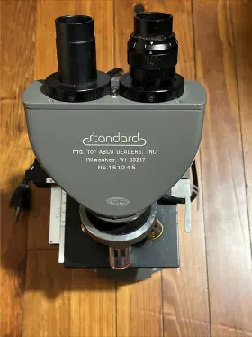 151245 Standard Microscope Mfd. For Abco Dealers Inc. Milwaukee Wi 53217 #151245