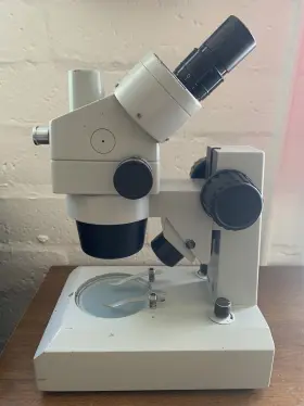 0.65-4.5x Vistavision V168352 Vwr Stereo Trinocular Microscope Zoom With Working Lights