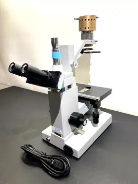 8089332 Vwr Epifluorescence Inverted Microscope With 3 Objective Lens W Warranty