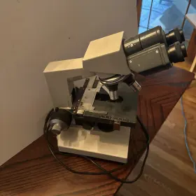Xsz-1070 Wesco Microscope With 4 Objectives #3