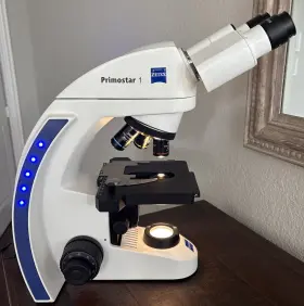 415501-0101-002 Zeiss - Primostar 1 Binocular Microscope With 4x / 10x 40x Objectives
