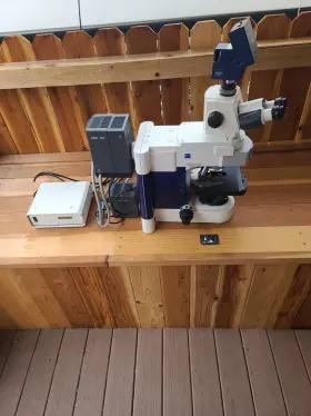 430005 Zeiss Axio Imager A1 Upright Fluoresence Microscope Model #