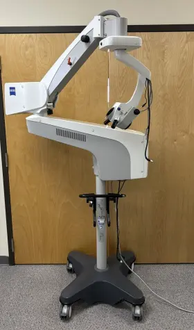 6633 Zeiss Lumera I Ophthalmic Surgical Microscope