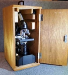 Fisher Scientific 1000X Luminated Compound Microscope 4 Objectives Dovetail Case. Fixed Price $75.00.