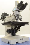 233295 /microscope Nikon. Fixed Price $12500.00.