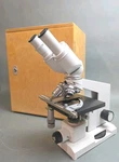 Comcon Binocular Microscope N960236 Wooden Case 4 Objectives. Fixed Price $119.95.