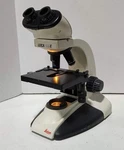 Leica Cme Binocular Compound Microscope With 4 Objectives Eyepieces/condenser. Fixed Price $124.99.